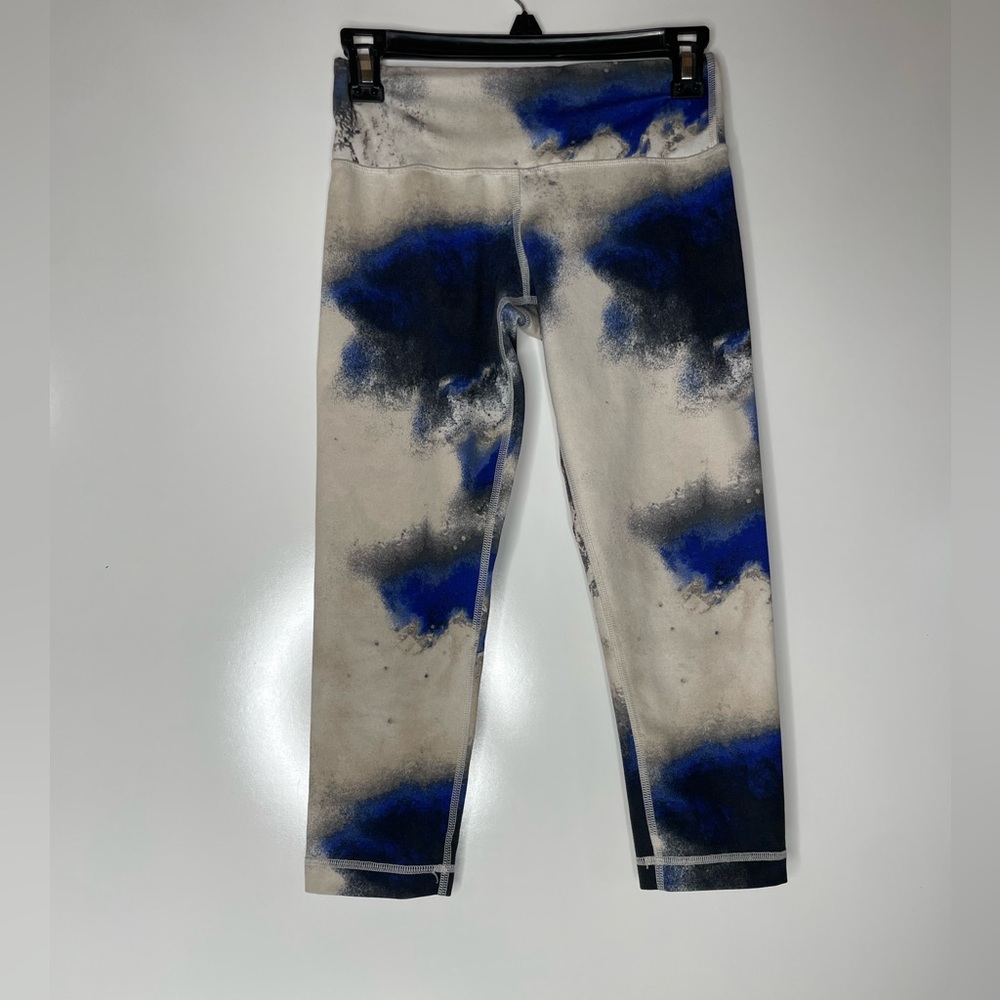 Lululemon Leggings Blue Marble Mid Rise Crop Size 4 Blue Black White.